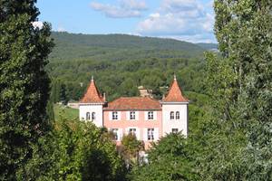 MAGNIFIQUE HOTEL PARTICULIER DU 19EME SIECLE A PROXIMITE D'UN BEAU VILLAGE PROVENCAL